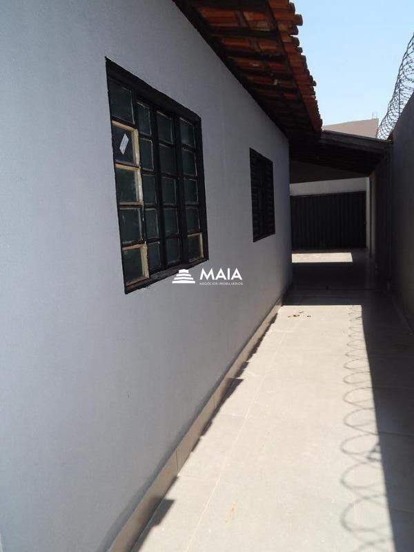 Casa à venda no BeijaFlor: 