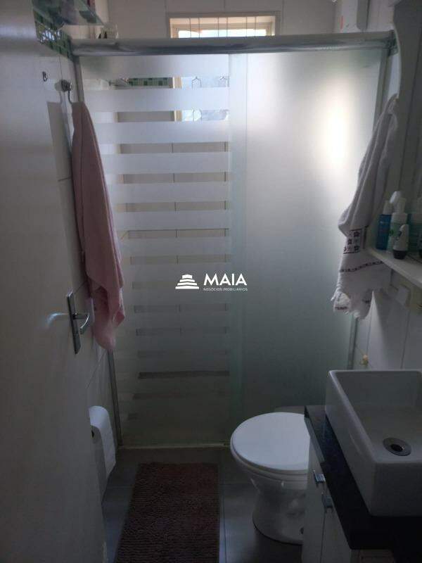 Casa à venda no Mercês: 