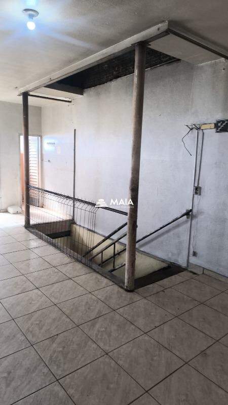 Comercial para aluguel no Beija Flor: 