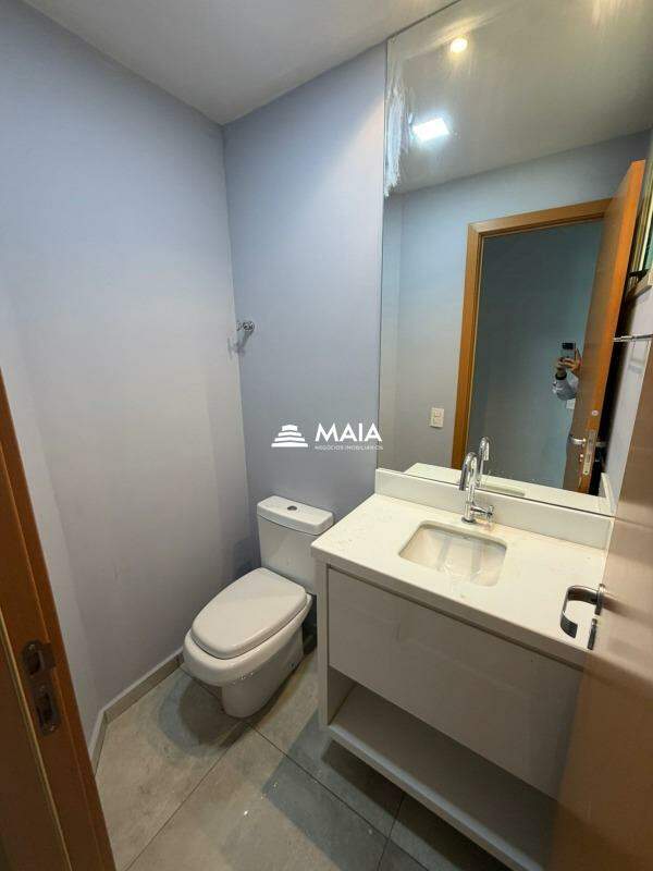Apartamento à venda no Mercês: 