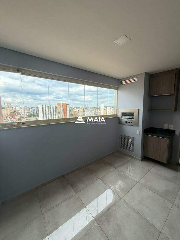 Apartamento à venda no Mercês: 