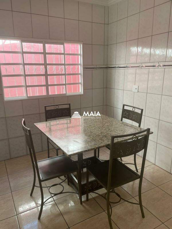 Casa para aluguel no Santa Maria: 