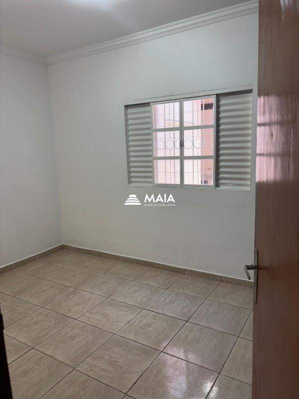 Casa para aluguel no Santa Maria: 