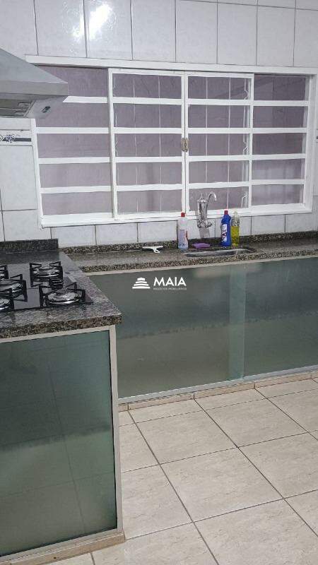 Casa para alugar no bairro Santa Maria 
