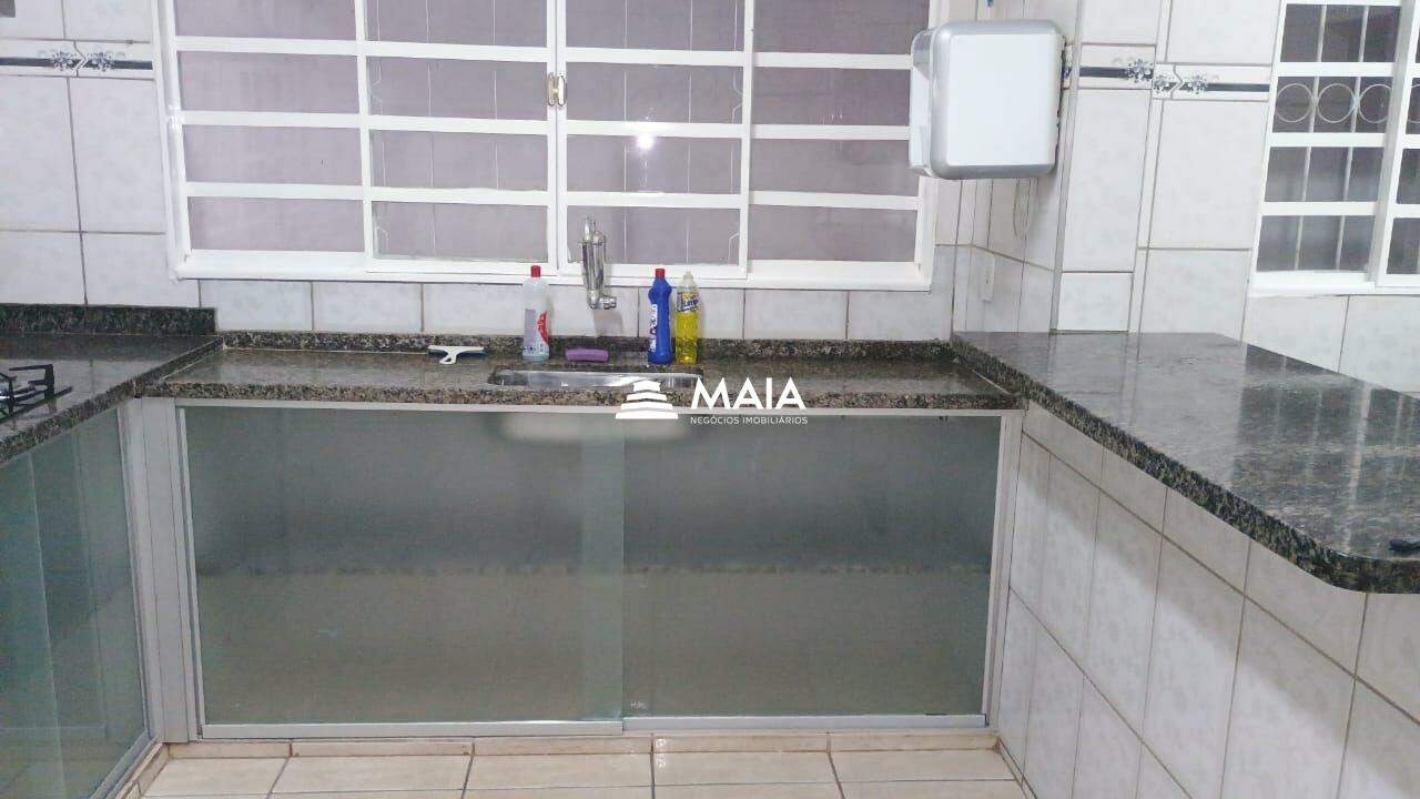 Casa para aluguel no Santa Maria: 