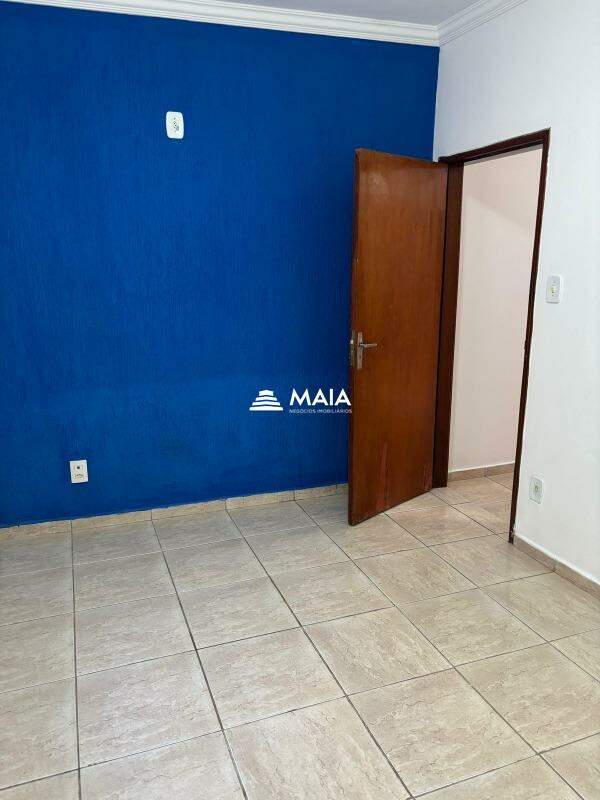 Casa para aluguel no Santa Maria: 