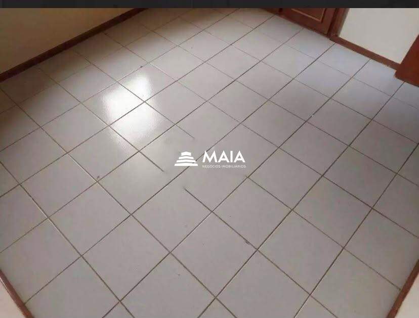 Apartamento à venda no Mercês: 