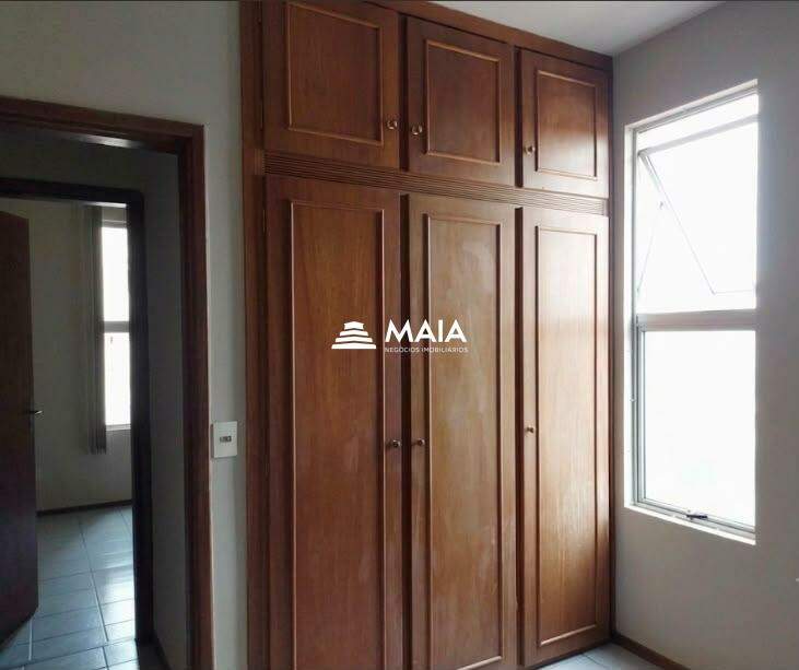 Apartamento à venda no Mercês: 