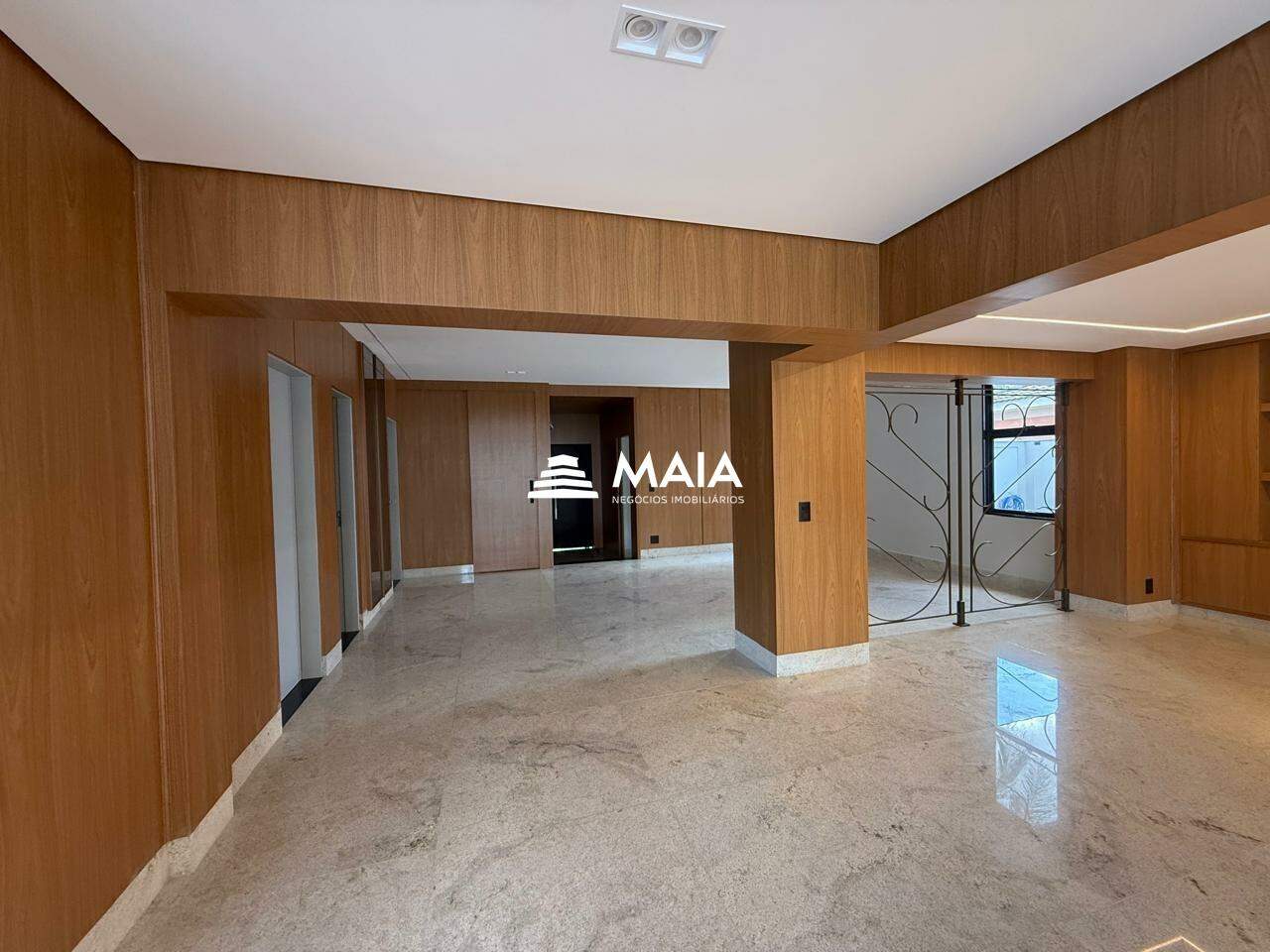Casa de Condomínio à venda no Flamboyant Residencial Park: 