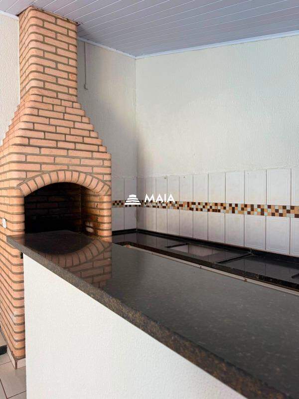 Casa à venda no Jardim Elza Amuí IV: 