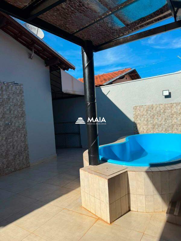 Casa à venda no Jardim Elza Amuí IV: 