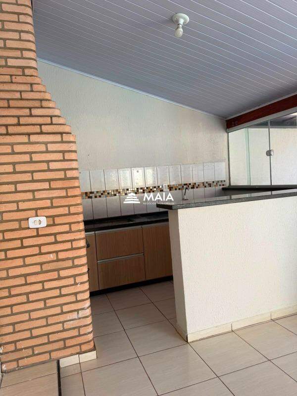 Casa à venda no Jardim Elza Amuí IV: 