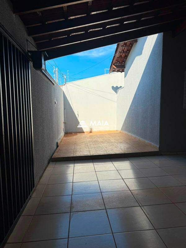Casa à venda no Jardim Elza Amuí IV: 