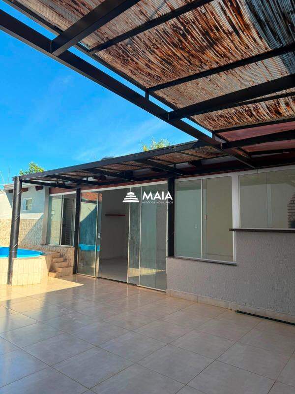 Casa à venda no Jardim Elza Amuí IV: 