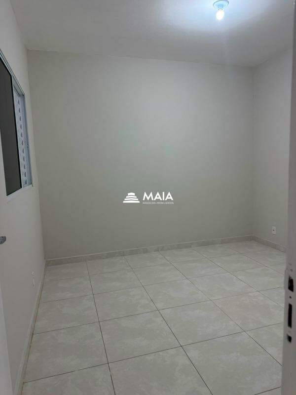 Casa à venda no Jardim Elza Amuí IV: 