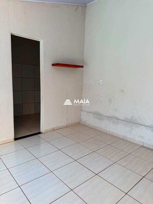 Casa à venda no Jardim Elza Amuí IV: 