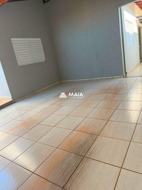 Casa à venda no Jardim Elza Amuí IV: 