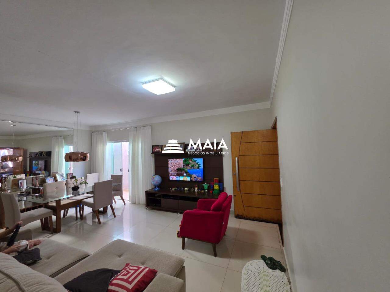 Casa à venda no BeijaFlor: 