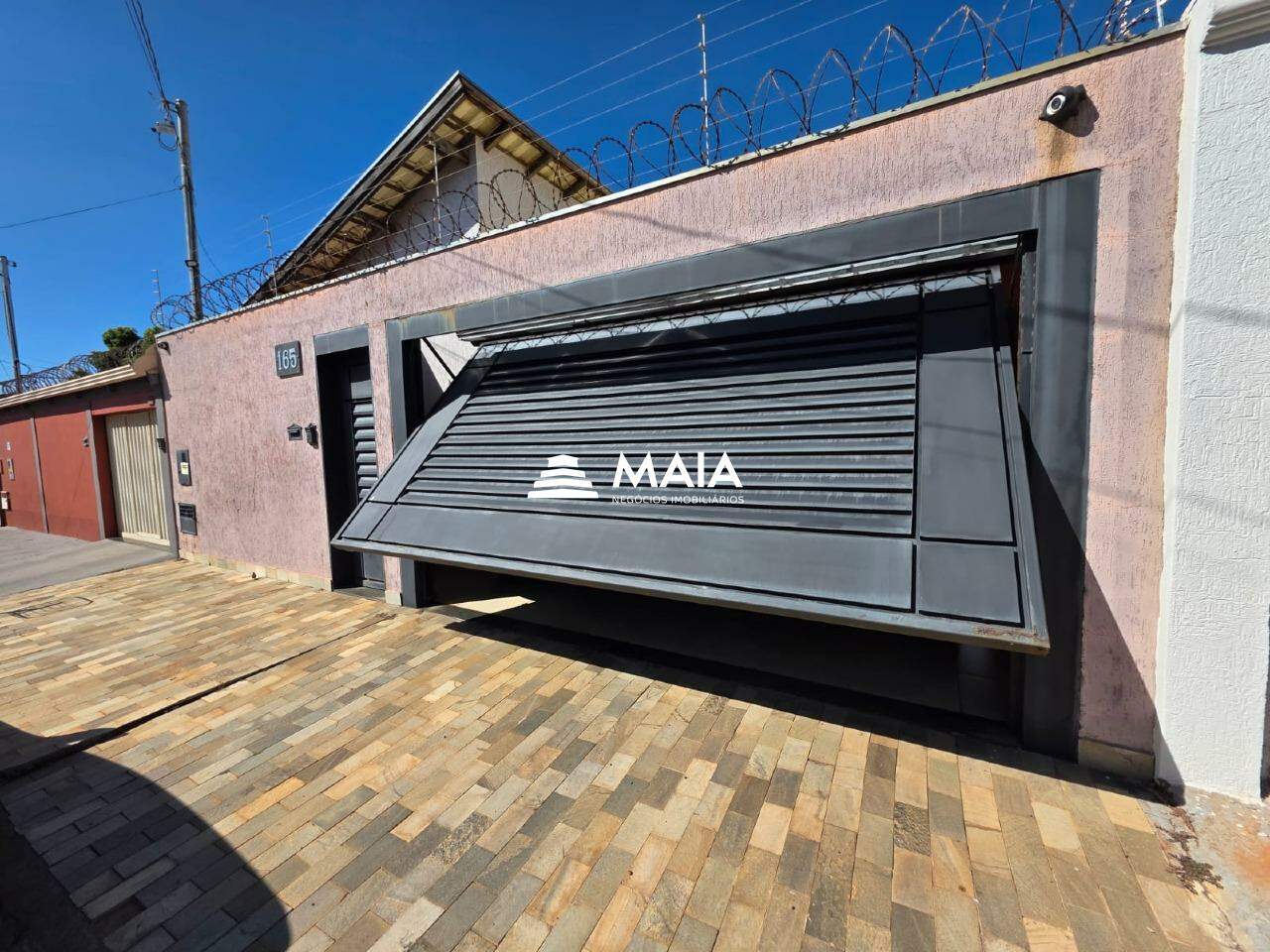 Casa à venda no BeijaFlor: 