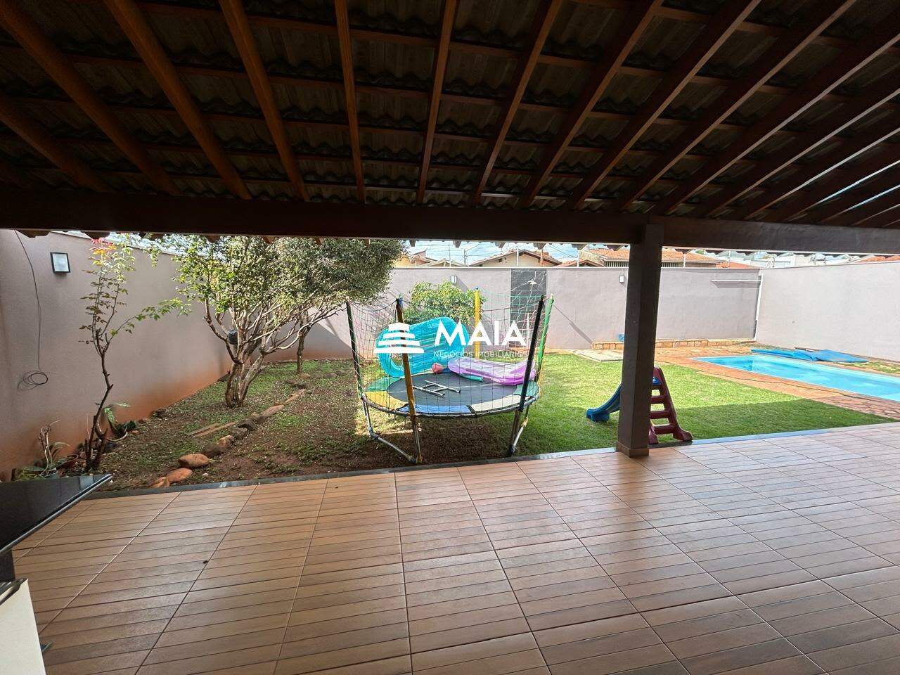 Casa à venda no Grande Horizonte: 