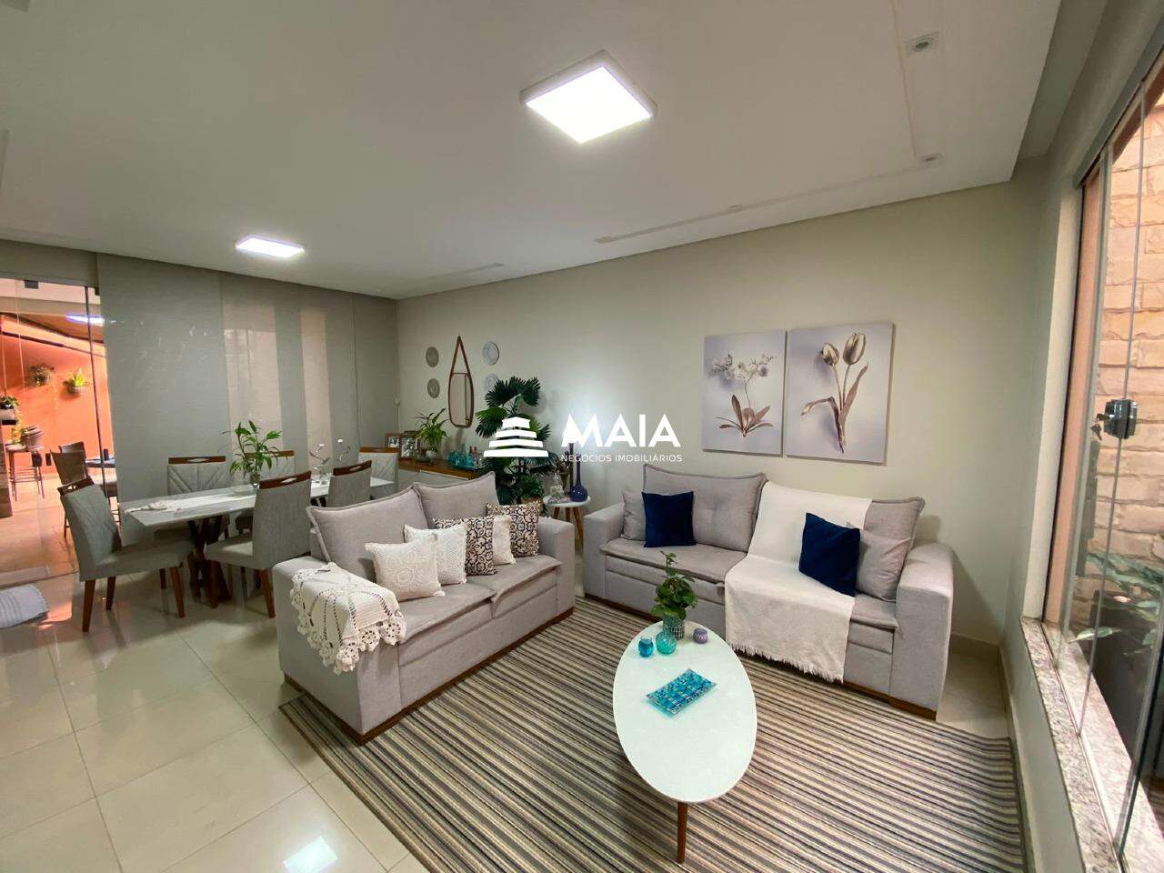 Casa à venda no Santa Marta: 
