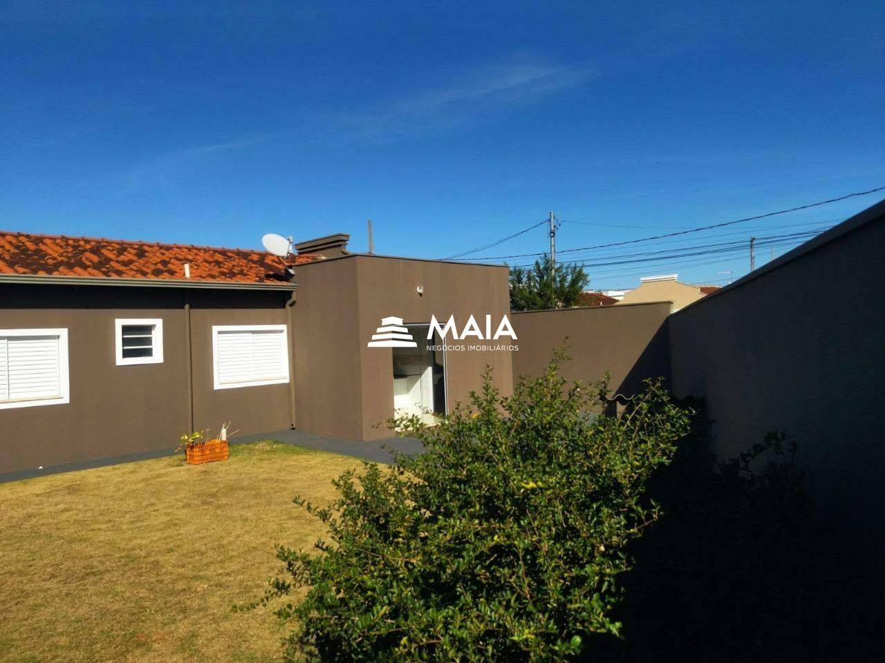 Casa de Condomínio à venda no Portal Beija Flor: 