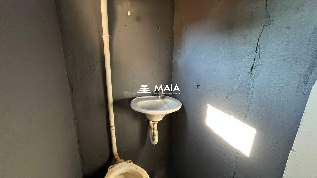 Casa para aluguel no Santa Maria: 