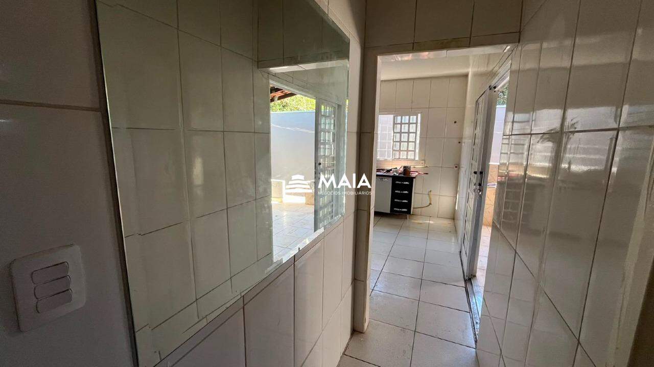 Casa para aluguel no Santa Maria: 
