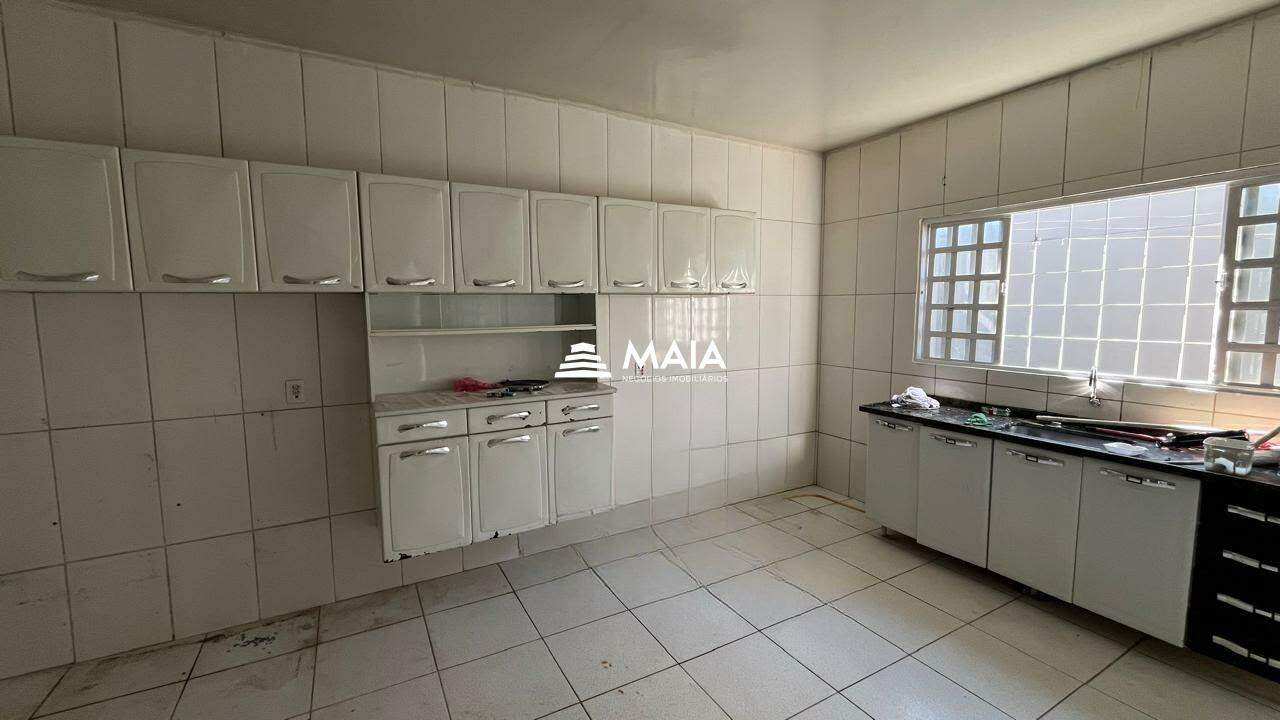 Casa para aluguel no Santa Maria: 