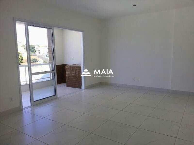 Apartamento à venda no Santa Maria: 