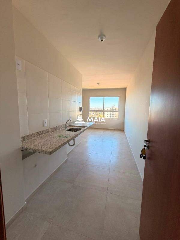 Apartamento à venda no Universitário: 