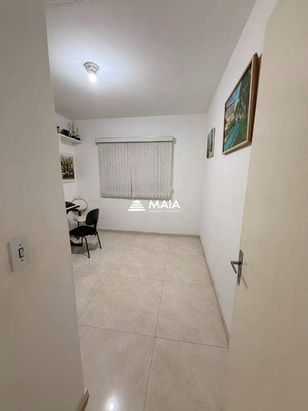 Casa à venda no Universitário: 