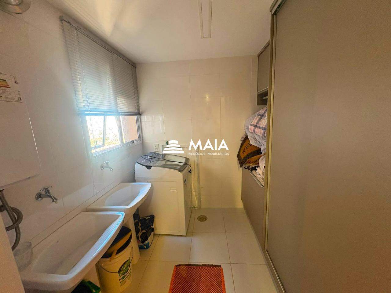 Apartamento para aluguel no Mercês: 