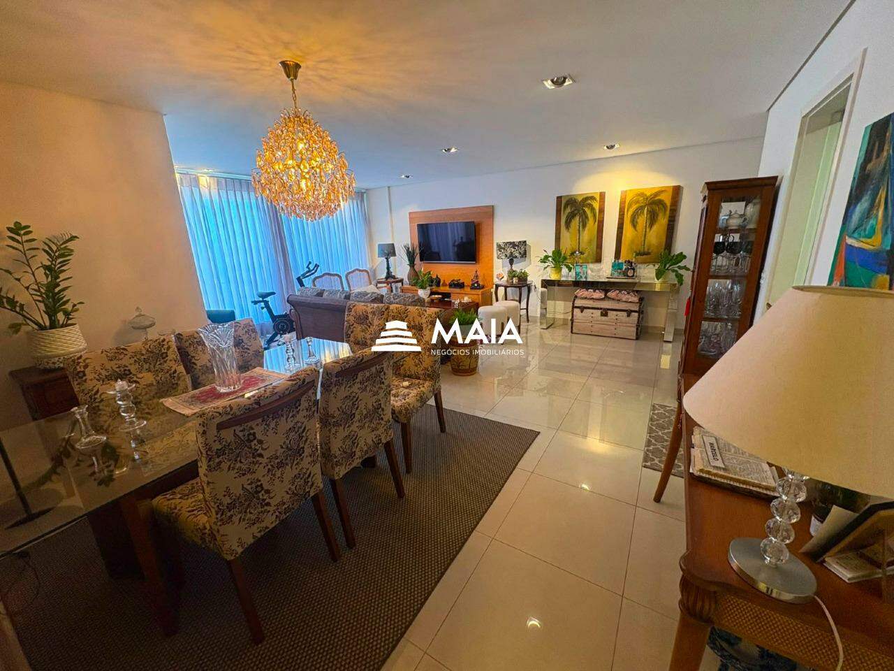 Apartamento para aluguel no Mercês: 