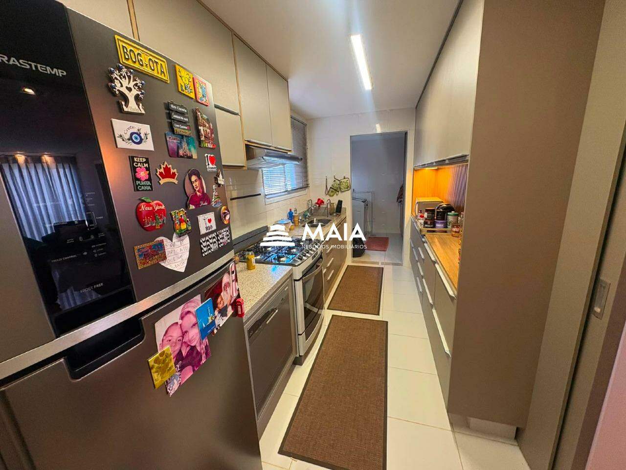 Apartamento para aluguel no Mercês: 