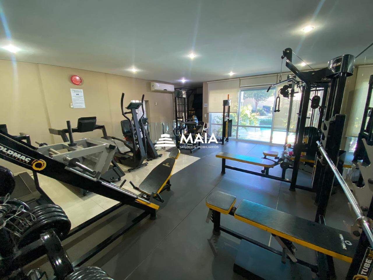 Apartamento para aluguel no Mercês: 