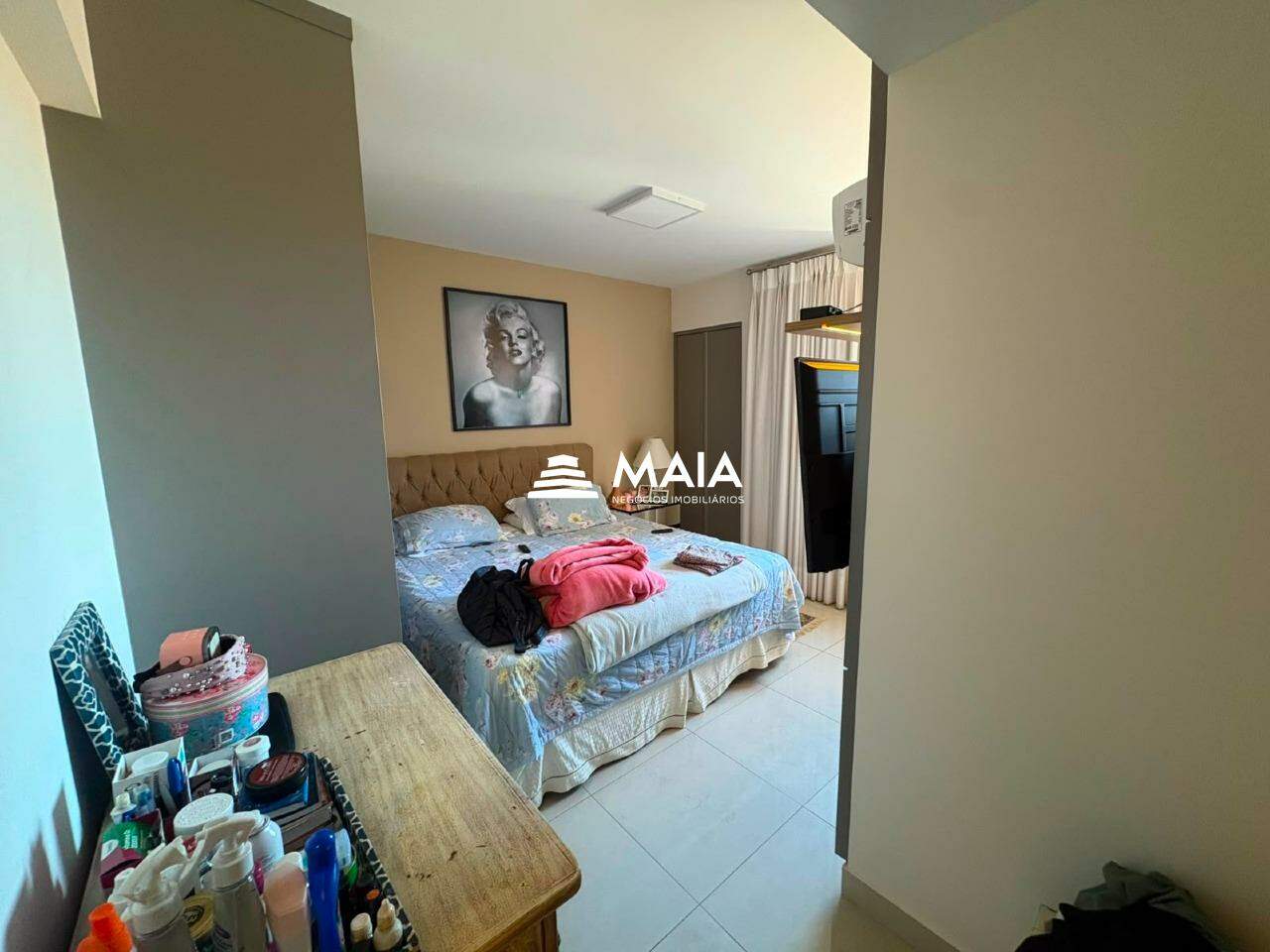 Apartamento para aluguel no Mercês: 