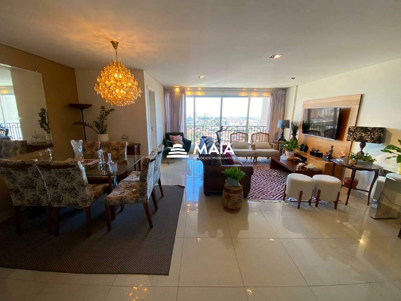 Apartamento para aluguel no Mercês: 