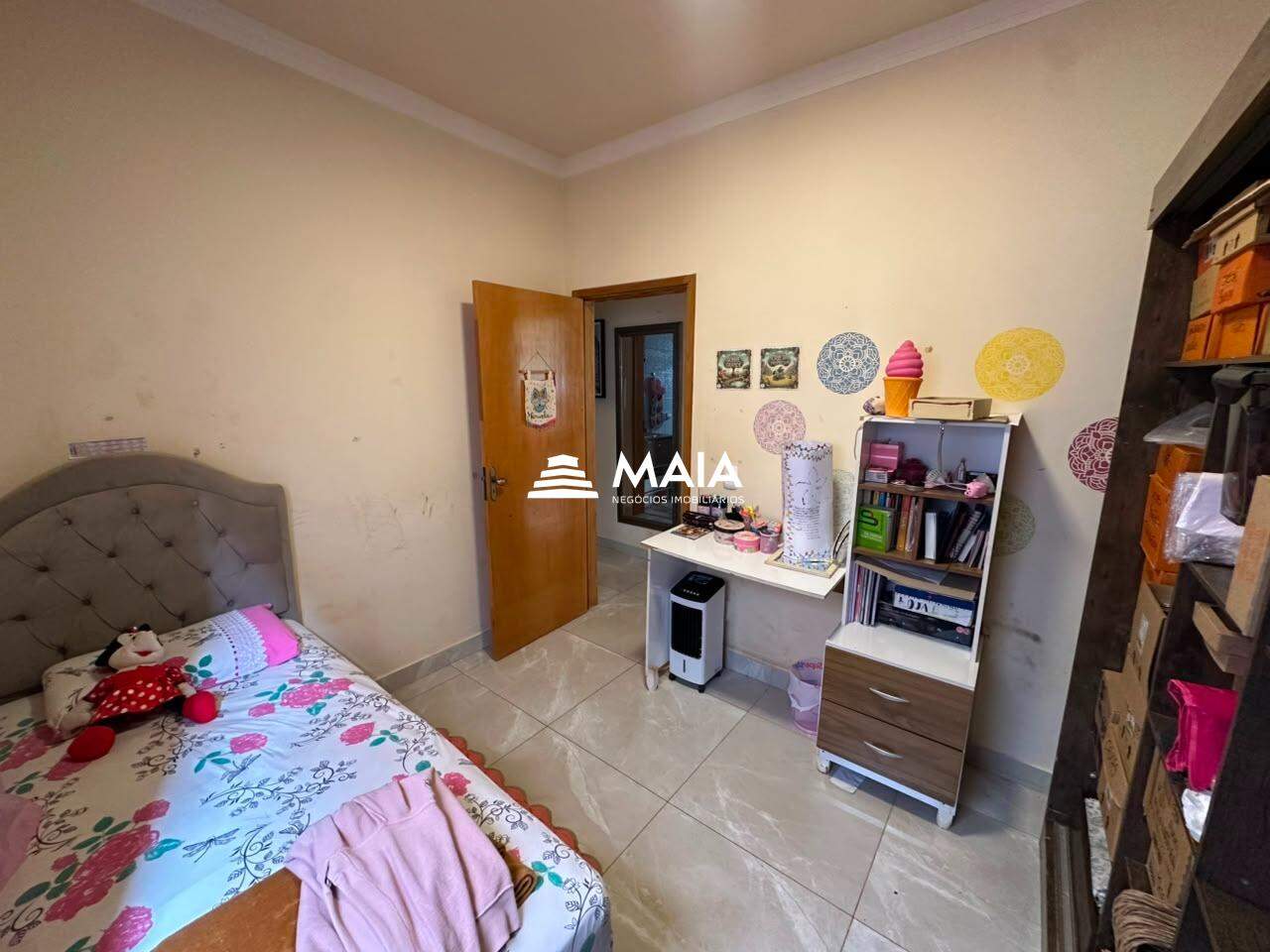 Casa à venda no Jardim Nenê Gomes: 