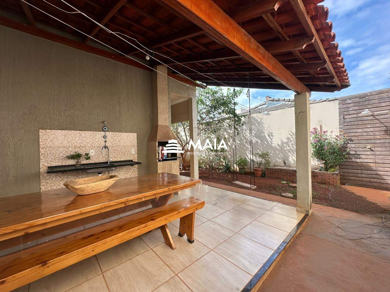 Casa à venda no Jardim Nenê Gomes 