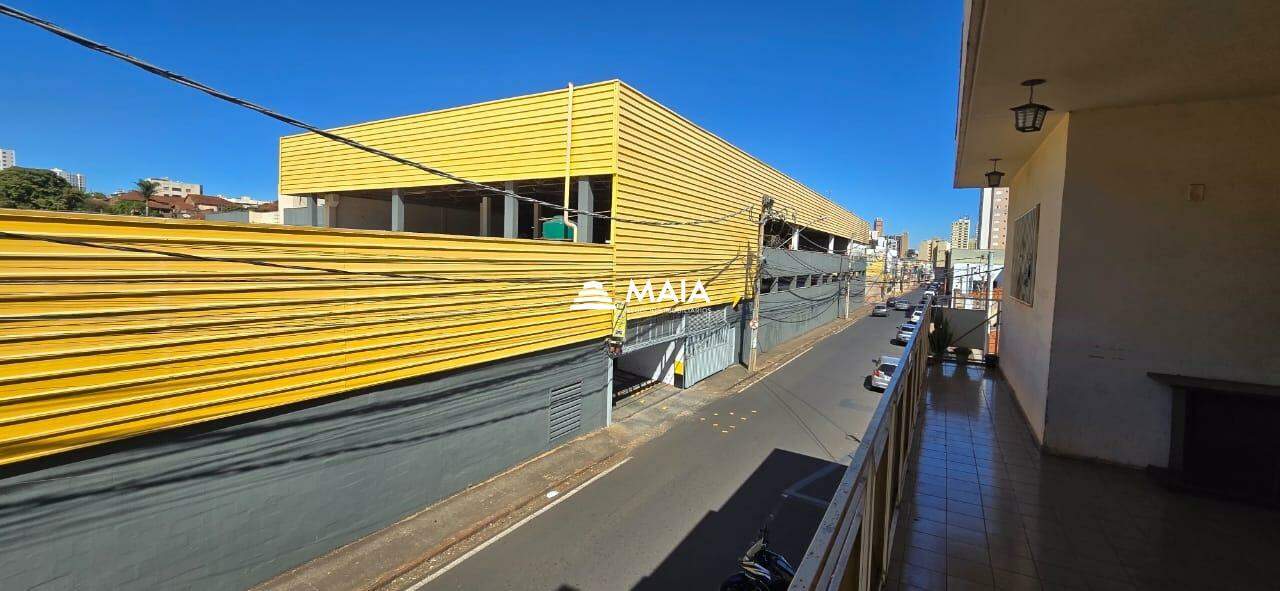 Comercial à venda no Centro: 