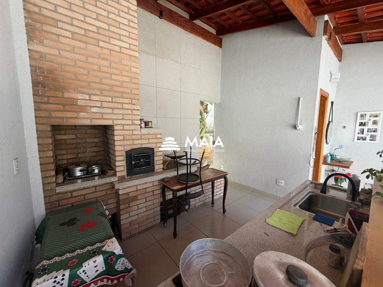 Casa à venda no Fabrício: 
