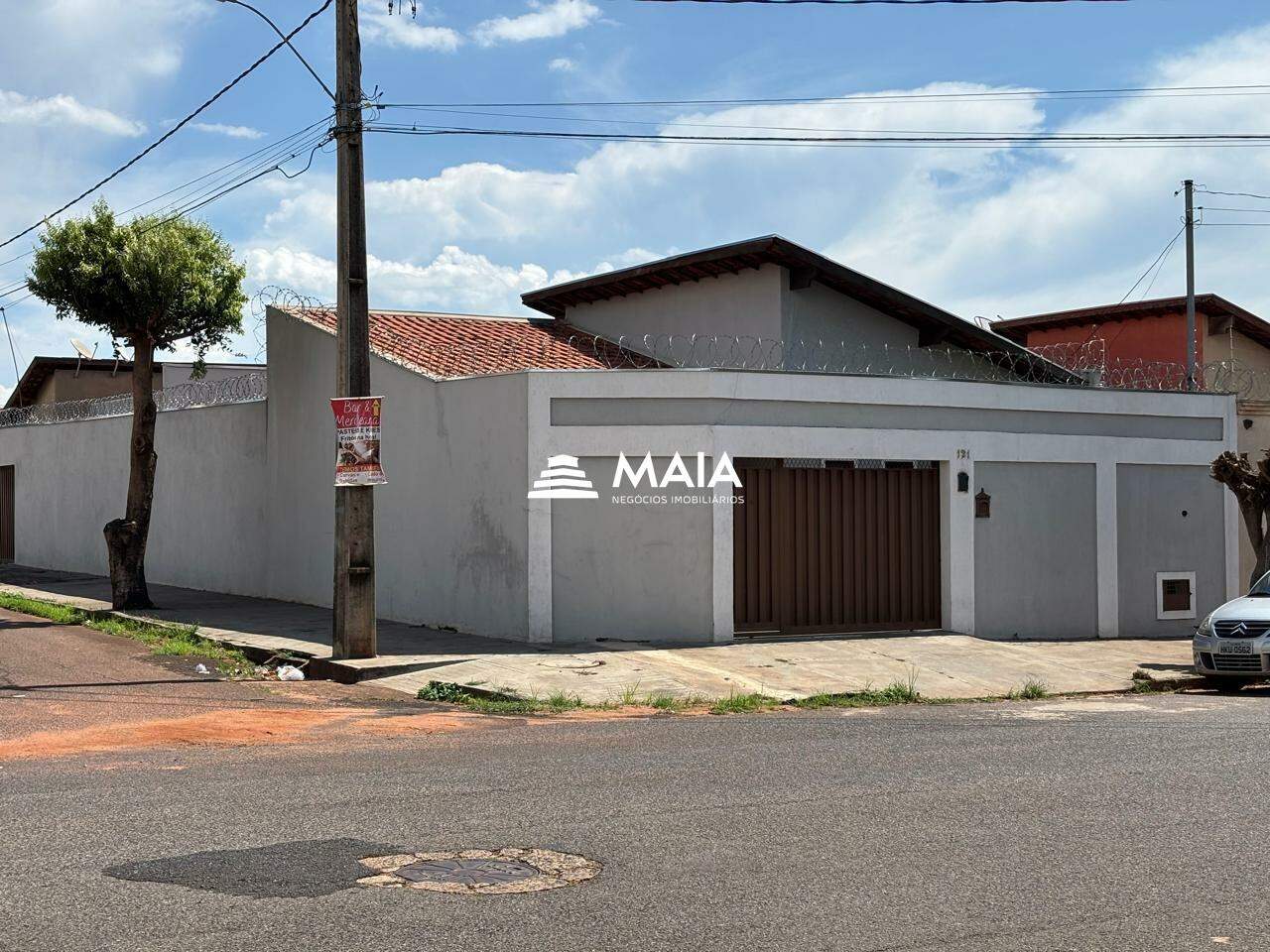 Casa à venda no bairro Beija Flor II 