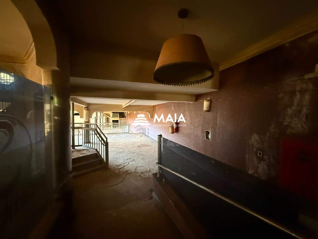 Comercial à venda no Santa Maria: 