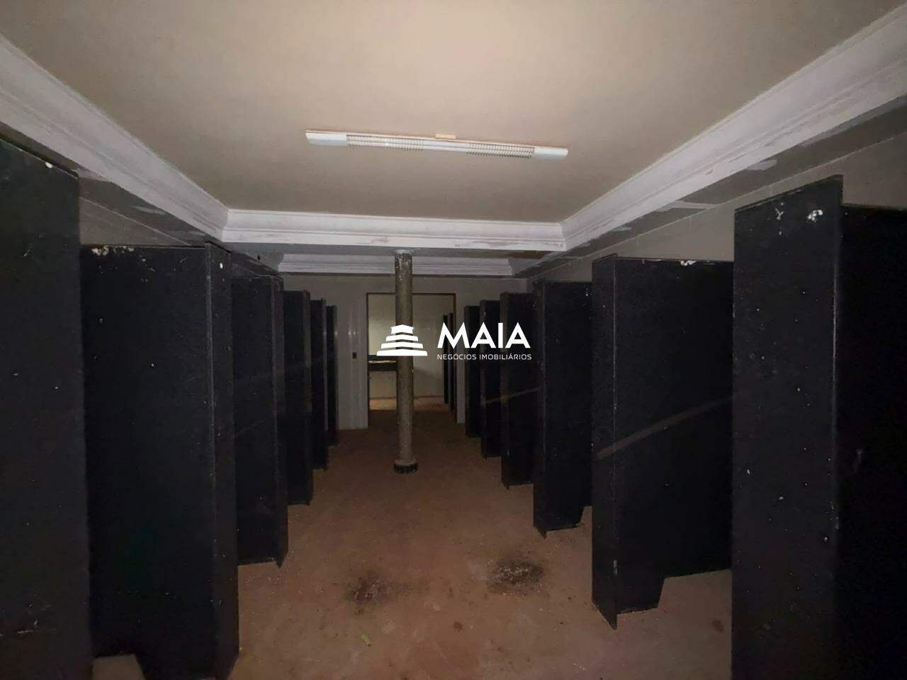 Comercial à venda no Santa Maria: 