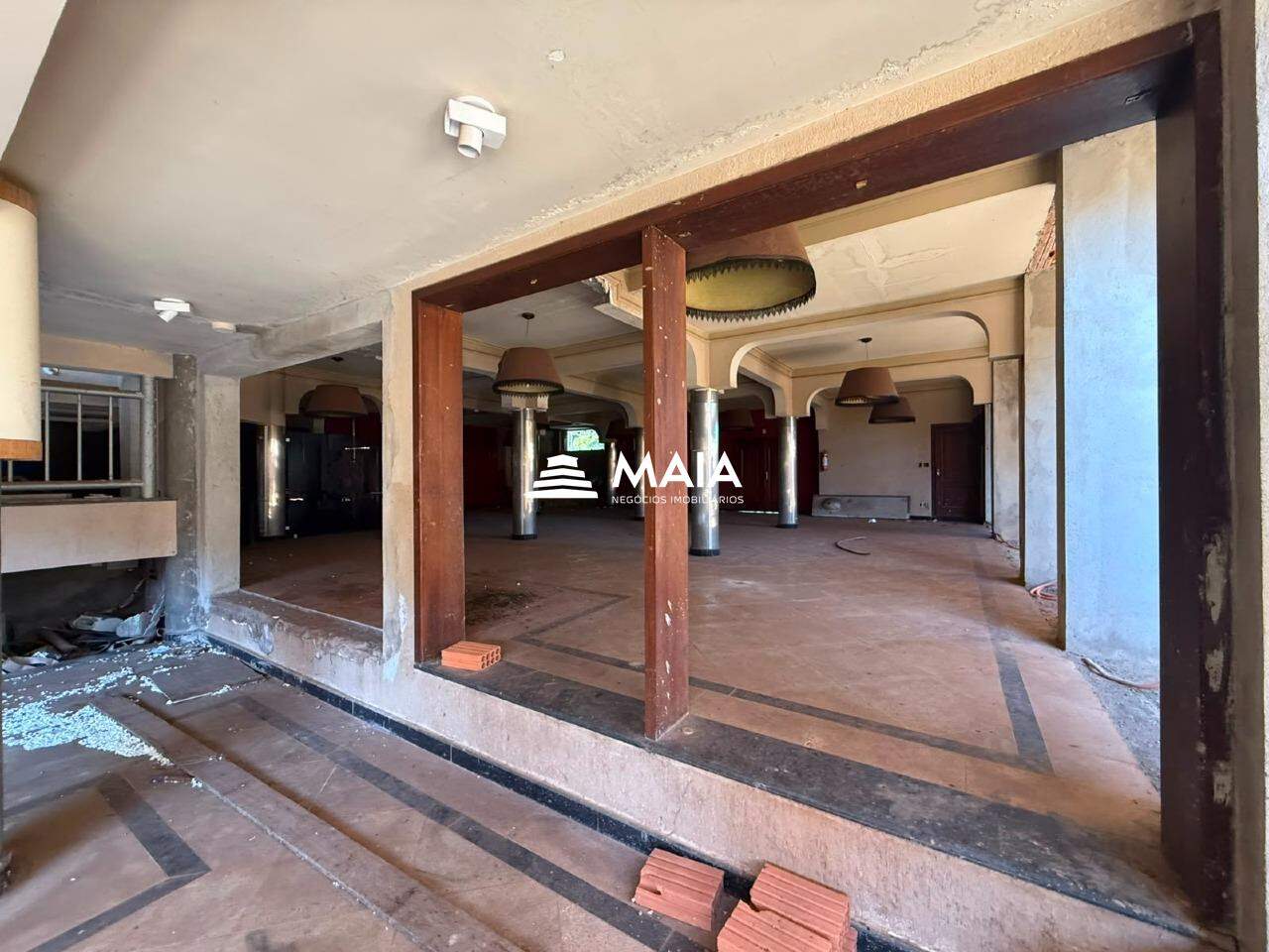 Comercial para aluguel no Santa Maria: 