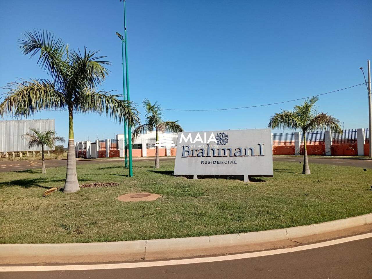 Terreno em Condomínio à venda no Condomínio Brahma I: 