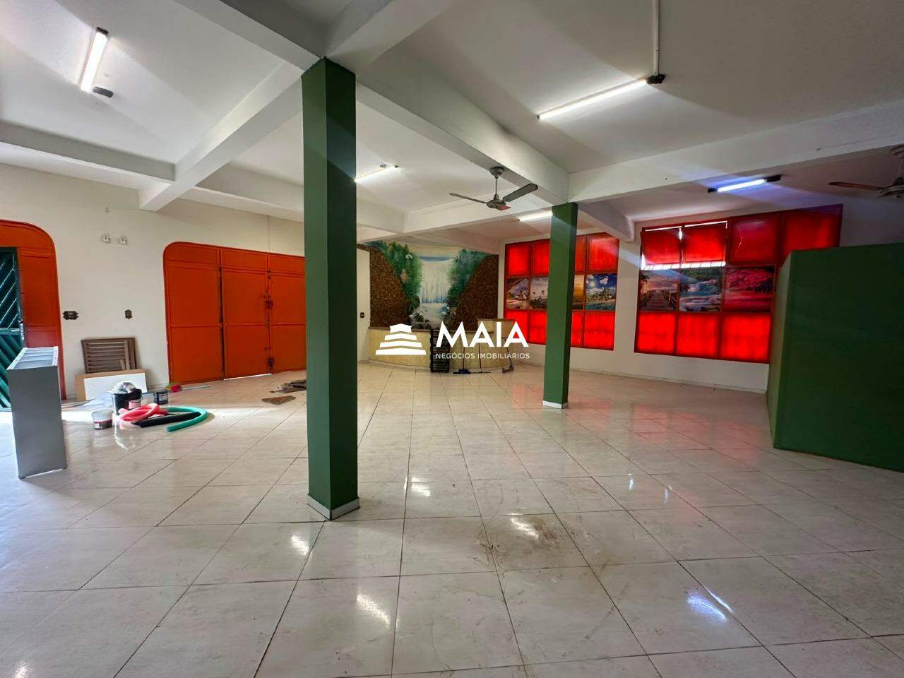 Comercial para aluguel no Leblon: 