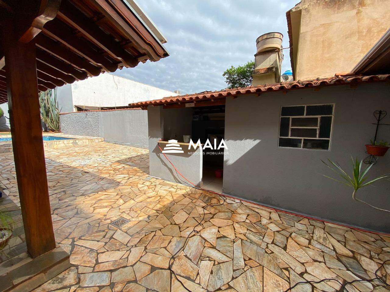 Comercial para aluguel no São Benedito: 