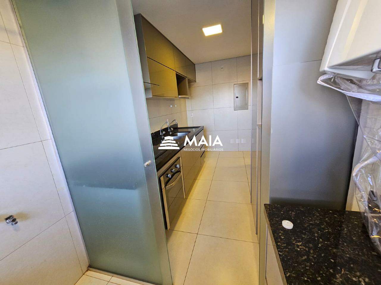 Apartamento para aluguel no Mercês: 